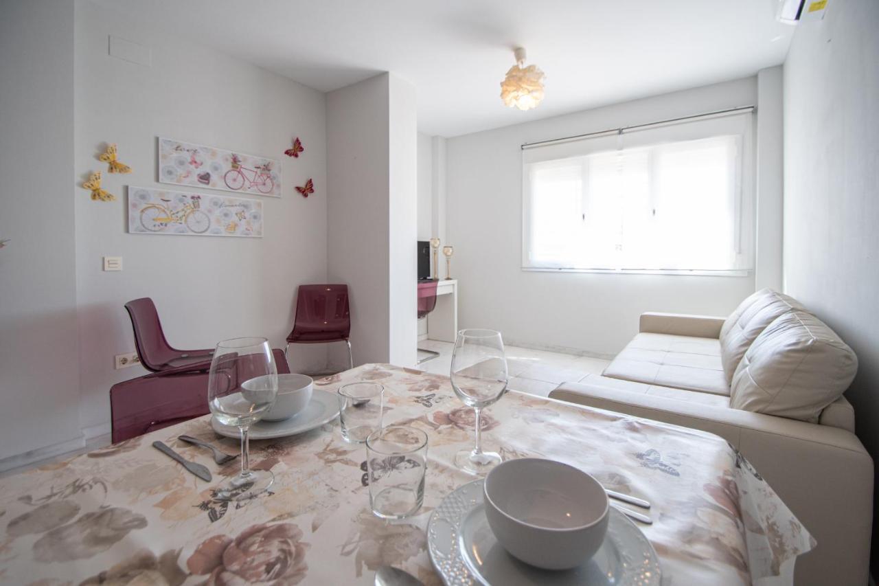 Apartamentos La Araucaria - كاديز المظهر الخارجي الصورة