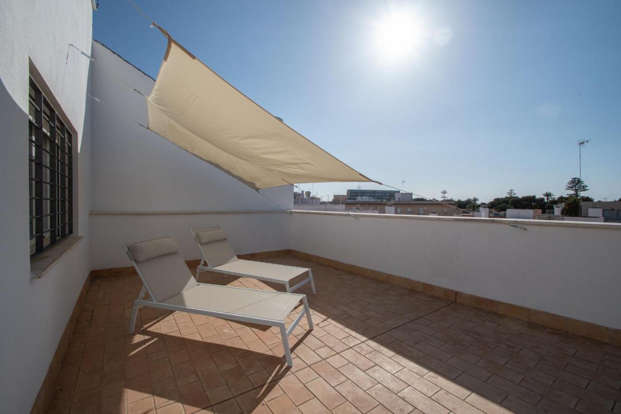 Apartamentos La Araucaria - كاديز المظهر الخارجي الصورة
