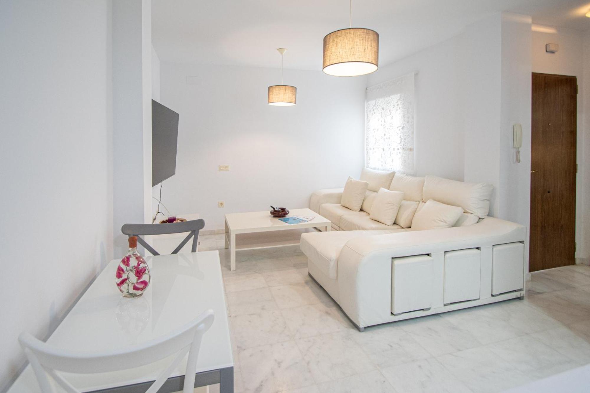 Apartamentos La Araucaria - كاديز المظهر الخارجي الصورة