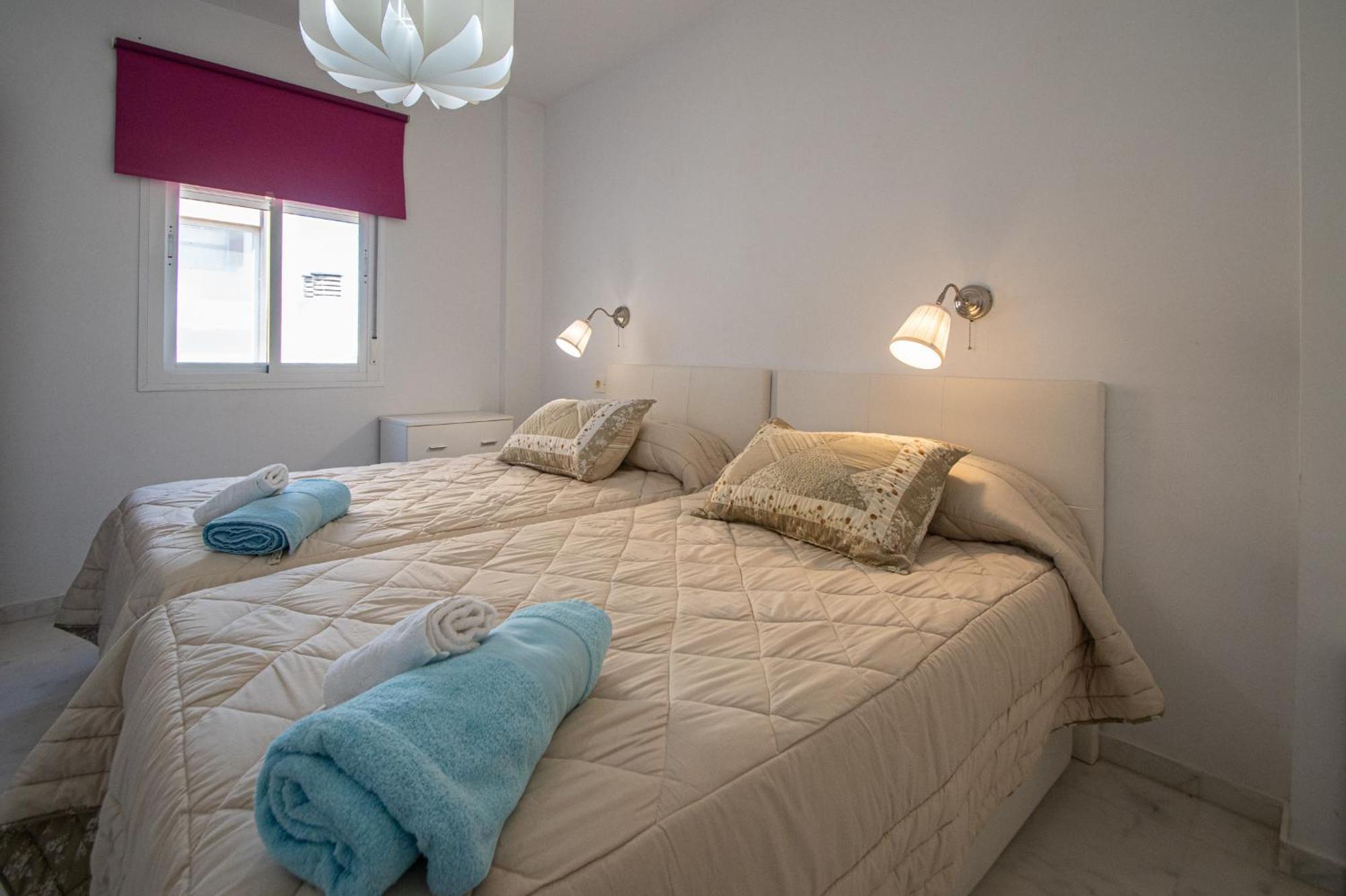Apartamentos La Araucaria - كاديز المظهر الخارجي الصورة